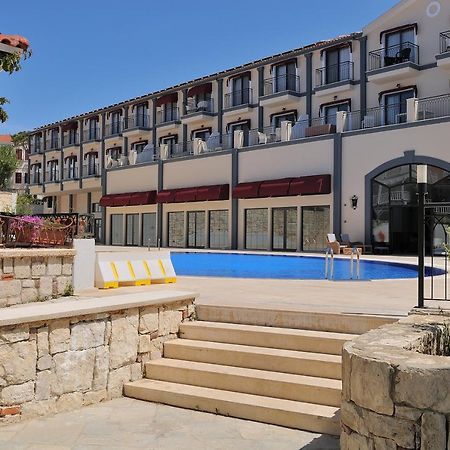 Le Ciel Hotels & Wellness Club Cesme Bagian luar foto