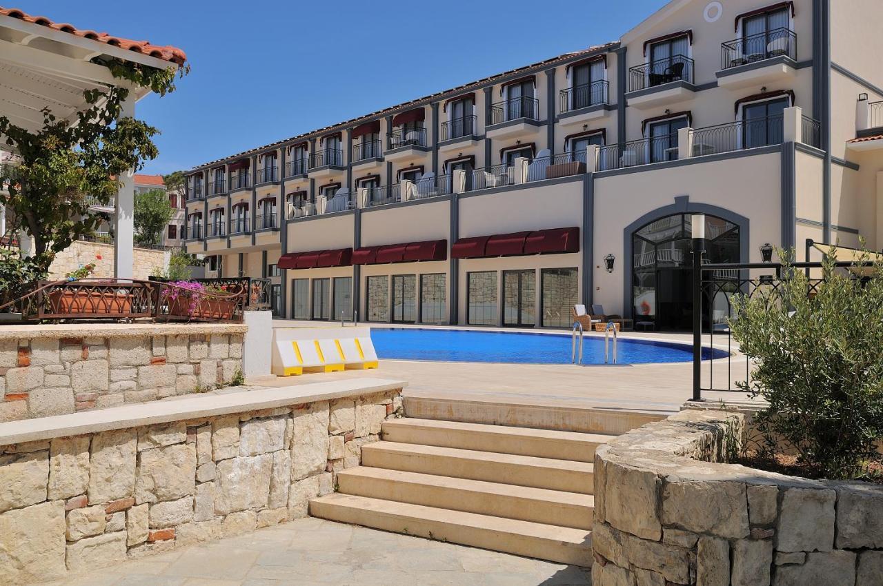 Le Ciel Hotels & Wellness Club Cesme Bagian luar foto