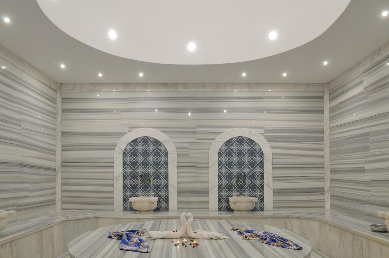 Le Ciel Hotels & Wellness Club Cesme Bagian luar foto