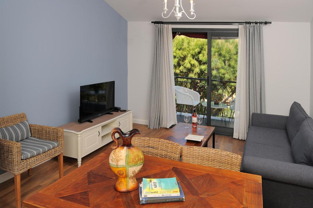 Le Ciel Hotels & Wellness Club Cesme Bagian luar foto